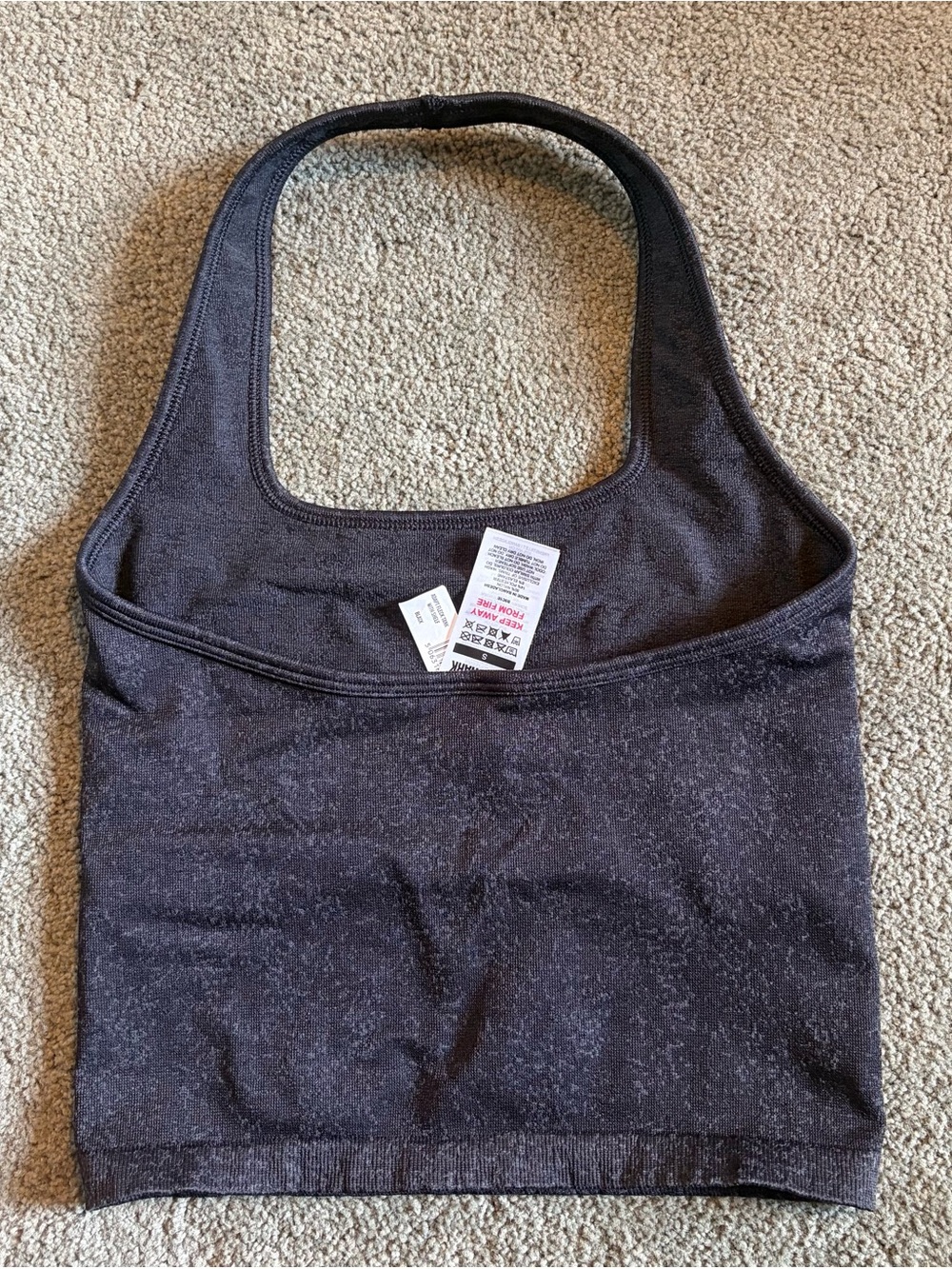 Gymshark Black adapt fleck tank with shelf - Picture 4 of 4